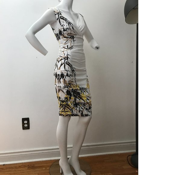 Le Chateau Formal Cocktail White Black Yellow Floral Bodycon Cotton Summer Dress - Picture 3 of 6
